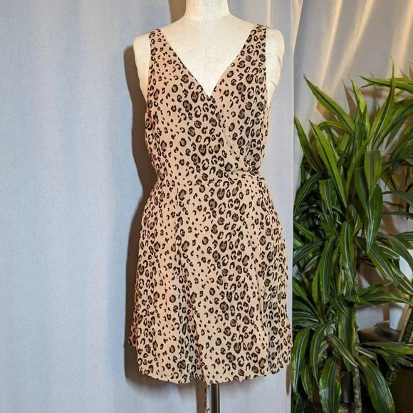 Reformation Brown Leopard Cheetah Animal Anchorage Wrap Dress Mini Small - Picture 2 of 6